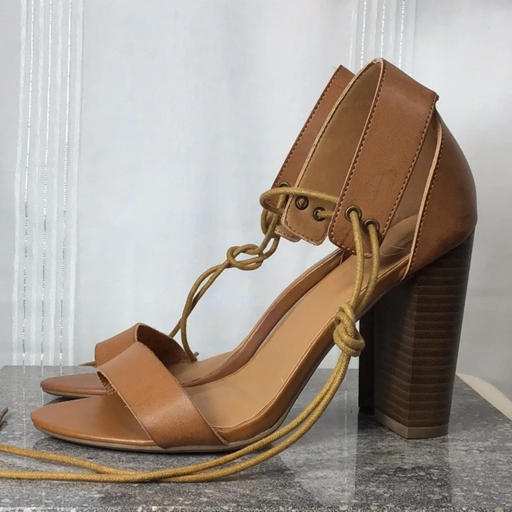 🌵 Missguided Tan Faux Leather Ankle Tie Laces Block Heel Sandals Sz.8 - Picture 8 of 8